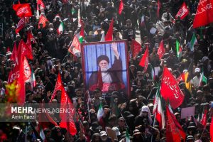 بهره‌مندی بیش از ۴۰ هزار زائر از خدمات هلال‌احمر در مراسم تشییع