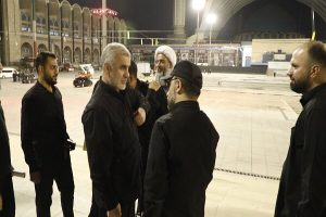 حضور نیکزاد در مصلی تهران برای بررسی تمهیدات مراسم وداع با رهبر شهید