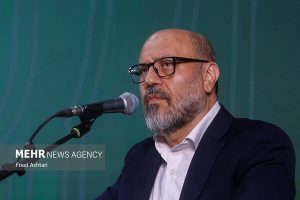دعوت دهقان از مردم برای حضور گسترده در مراسم وداع با قائد شهید