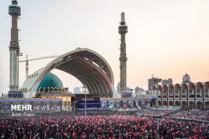 فریاد خونخواهی در وداع با رهبر شهید؛ مصلای امام، میعادگاه حماسه ملت