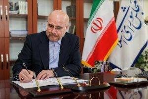قالیباف در پیامی درگذشت مادر شهیدان مظفر را تسلیت گفت