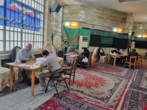 ملاقات مردمی اداره کل ارتباطات مردمی در مسجد آیت‌الله شاه آبادی برگزار شد