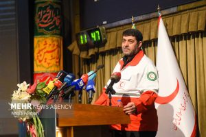 روان‌شناسان داوطلب به کمک امدادگران و آسیب‌دیدگان می‌آیند