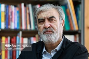 عزیزی خطاب به صهیونیست‌ها: با کوچک‌ترین خطا، شرتان را کم می‌کنیم