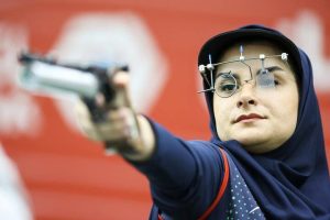 مدال برنز تپانچه ۵۰ متر آزاد به نسرین شاهی رسید؛ جوانمردی مدال نگرفت